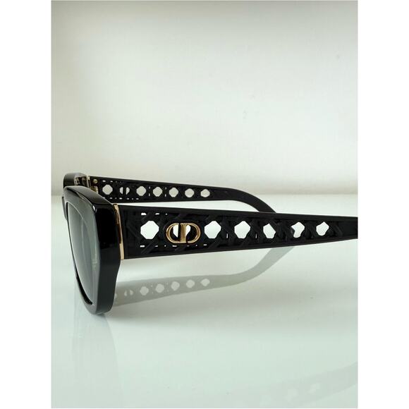 NEW!!! Christian Dior women sunglasses VeryDior S2I 10A0 Authentic main image 4